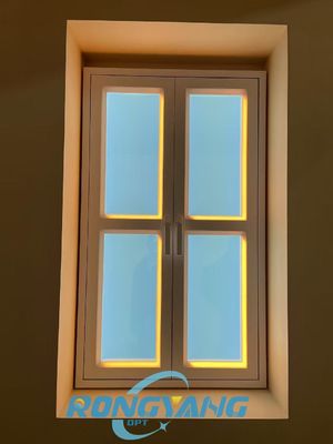 Έξυπνος Έλεγχος Φωτιστικό Οροφής Φεγγίτη Προσομοιώνει την Ανατολή έως τη Δύση του Ηλίου Επιτοίχια Τοποθέτηση L1332*W781*H66mm AC100-240V