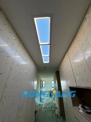 Το Fake Window Light παρέχει αυτόματα διαφανειακά φώτα που αλλάζουν χρώμα για εξοικονόμηση ενέργειας σε ξενοδοχεία